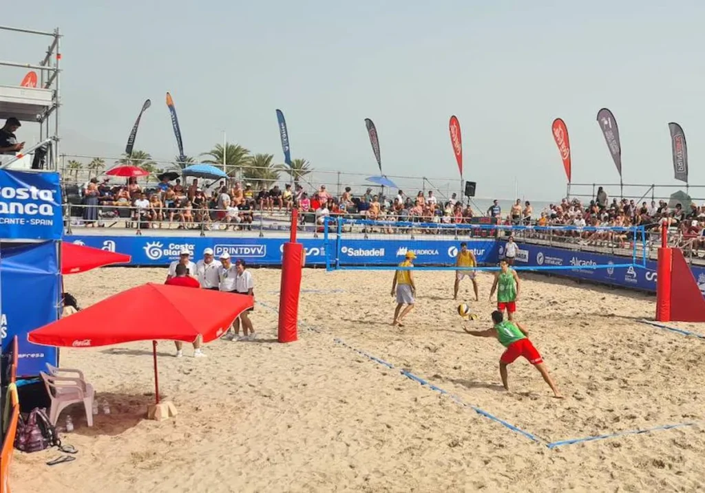 Primera de celebración de la IV edición «Costa Blanca Beach Games»