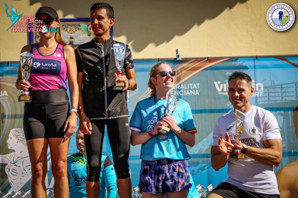 Éxito total en el Medio Maratón Torrevieja & 10K 2025, con más de 2.000 participantes y un gran ambiente internacional