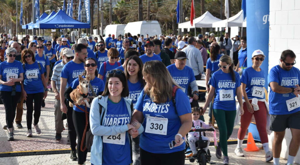 Unidos por la salud: la Caminata-Carrera 5K moviliza a medio millar de personas en El Campello