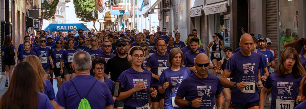 Elche lo dio todo: 1.337 participantes escriben el primer capítulo de la Carrera contra el Cáncer de Páncreas en la ciudad